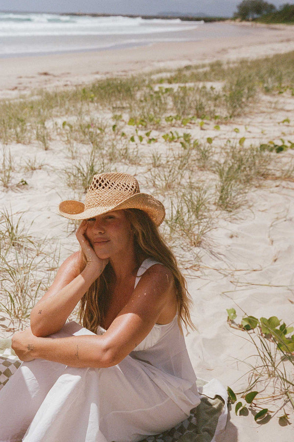 The Desert Cowboy - Straw Fedora Hat in Natural