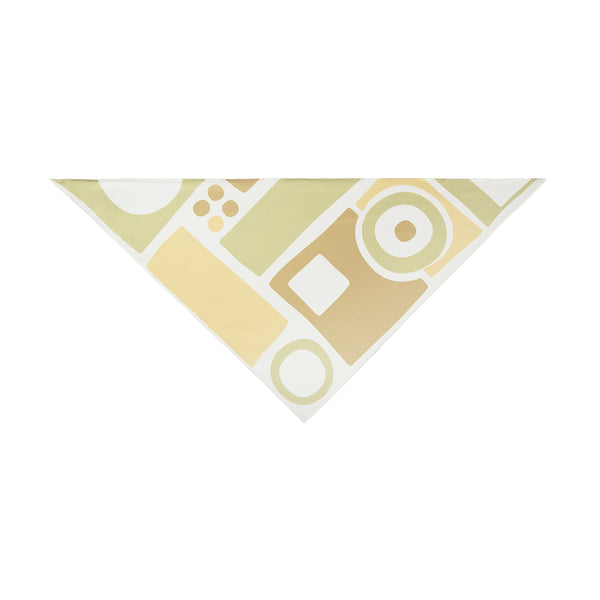 Triangular scarf in green and cream with geometric pattern