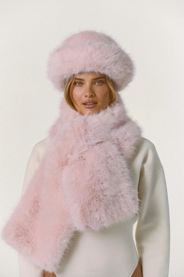 Snuggle Scarf - Powder Pink