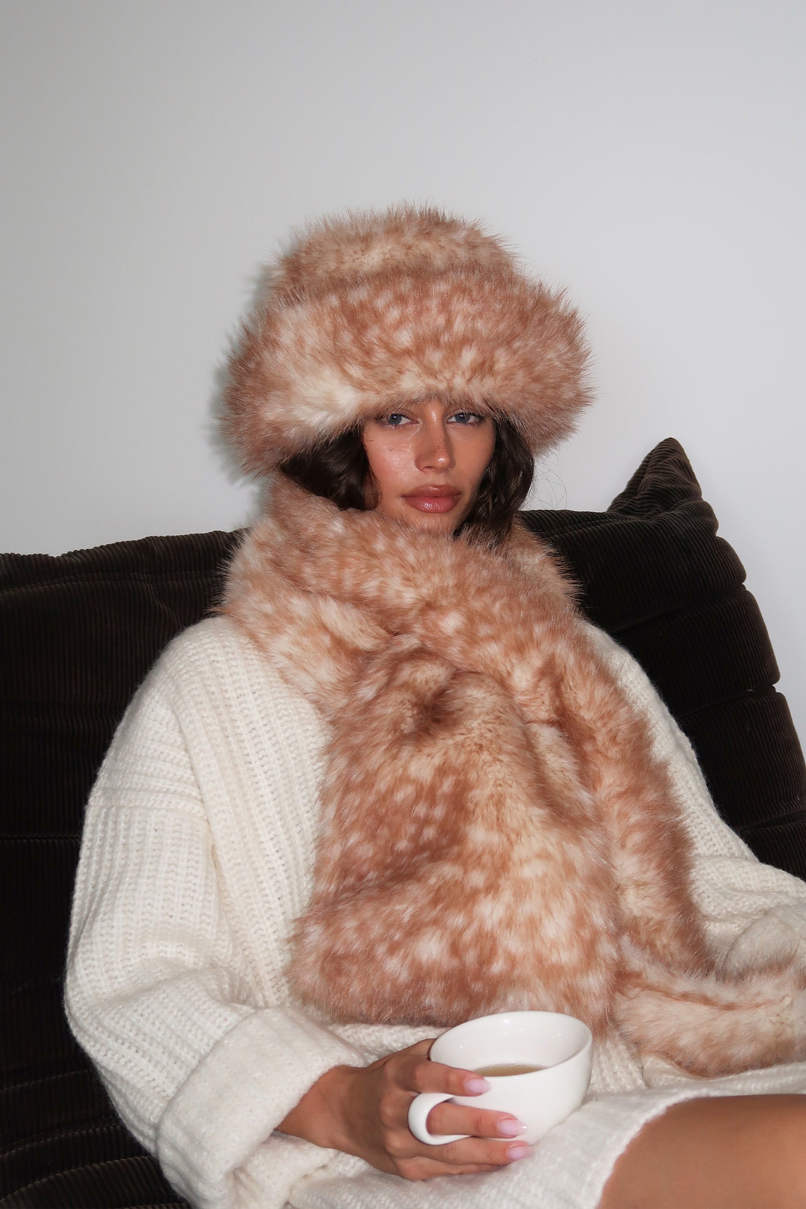 Snuggle Scarf - in Light Brown | Lack of Color [US]
